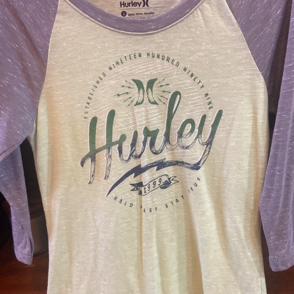 Hurley Lime Green 3/4 Sleeve Top - Picture 2 of 4